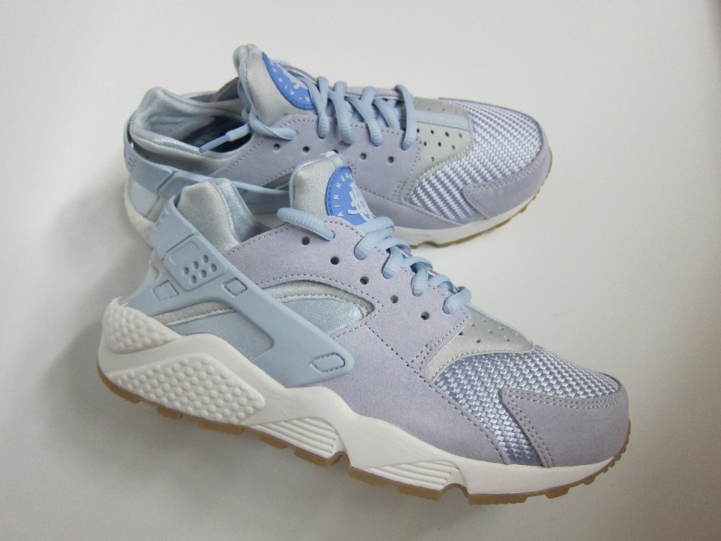 nike huarache baby blue